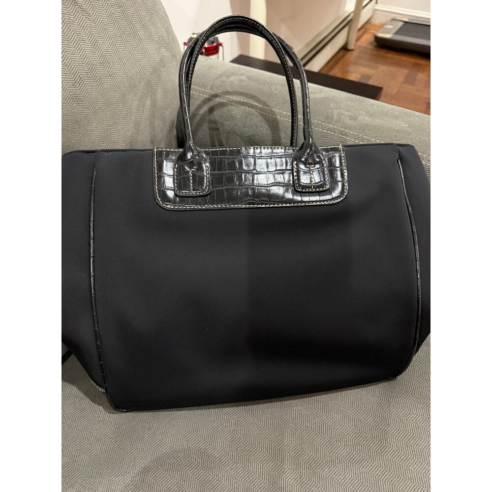 Liz Claiborne Black Tote Bag NWT never worn,